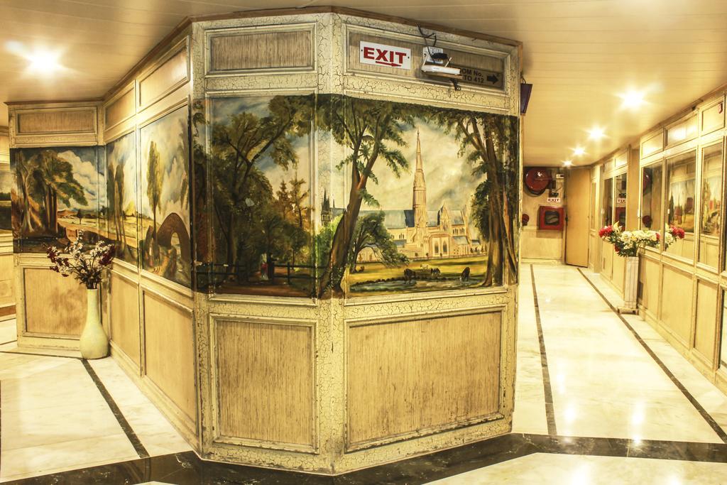 דלהי Hotel Arpit Palace מראה חיצוני תמונה